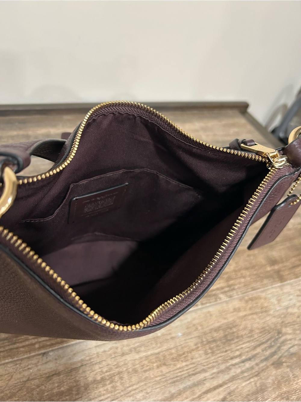 Coach C1648 Ellie File Bag Pebbled Leather Adjust Crossbody Gold tone hardware - Picture 9 of 11